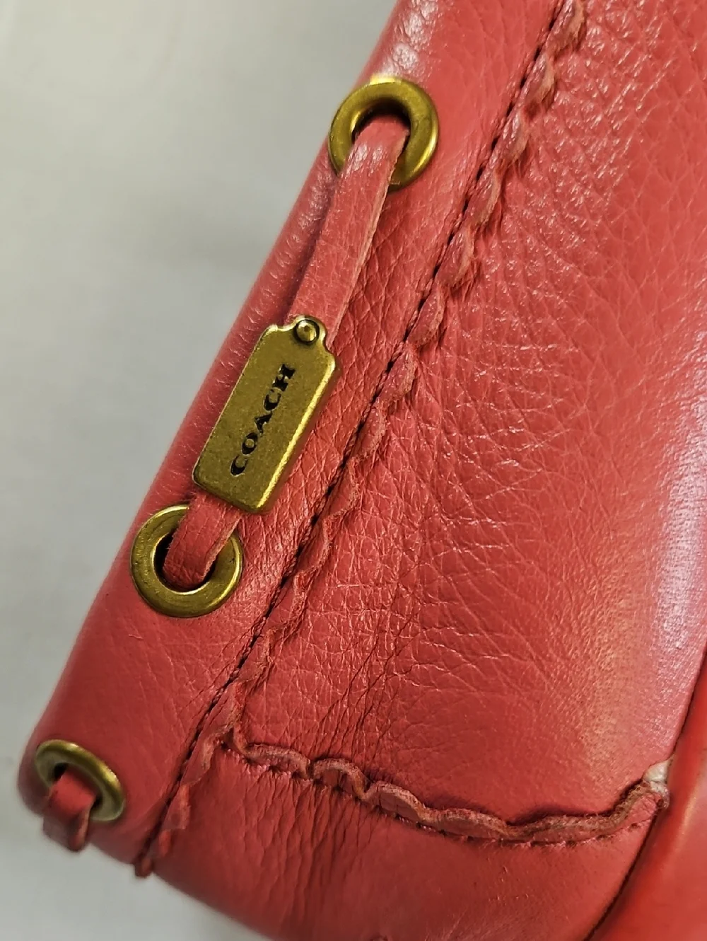 Coach Salmon Pebbled Leather Tassel Loafers, Gold Accents Size ?9